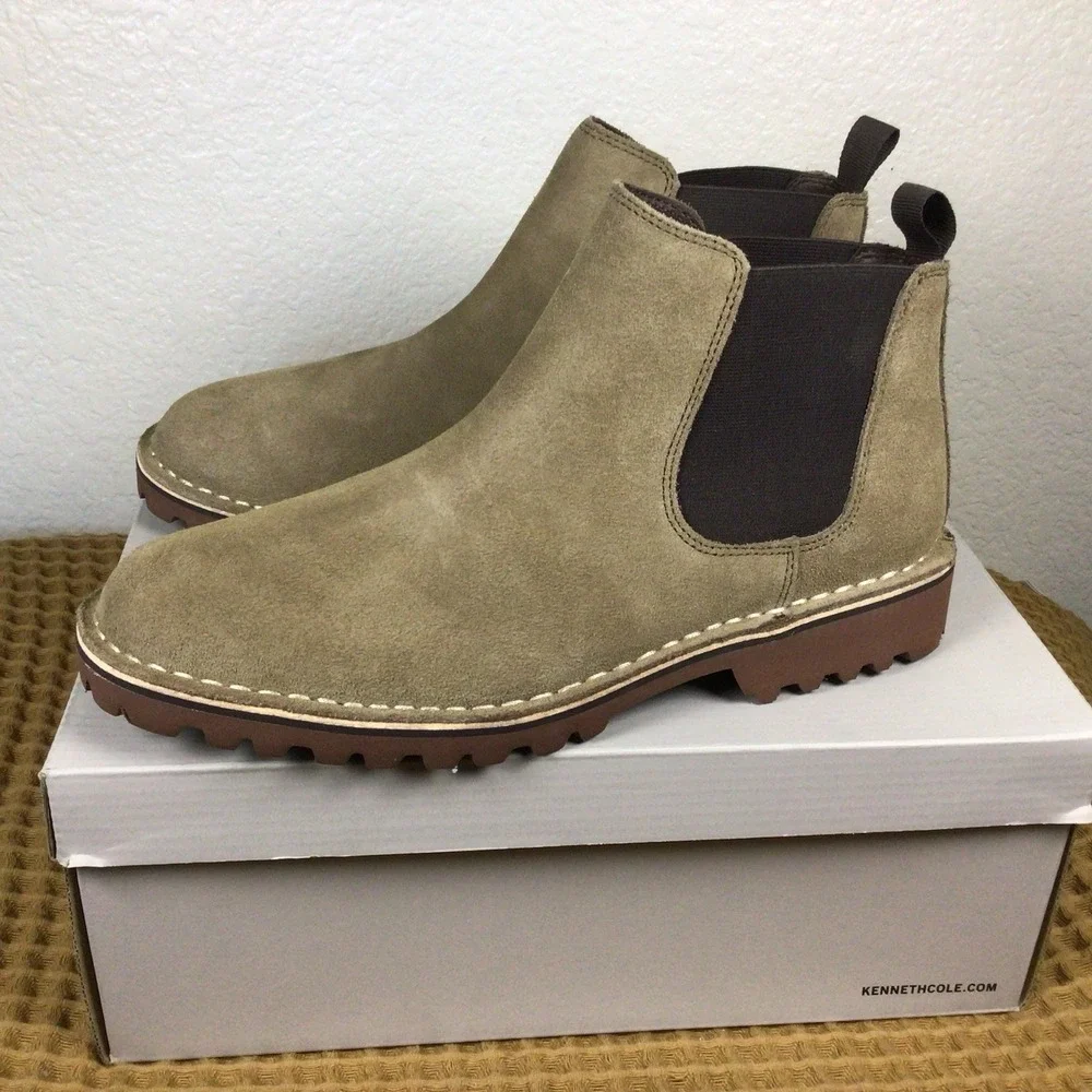 Kenneth Cole Reaction Men's Sz 9 Chelsea Suede Boots Beige Pull On Round Toe